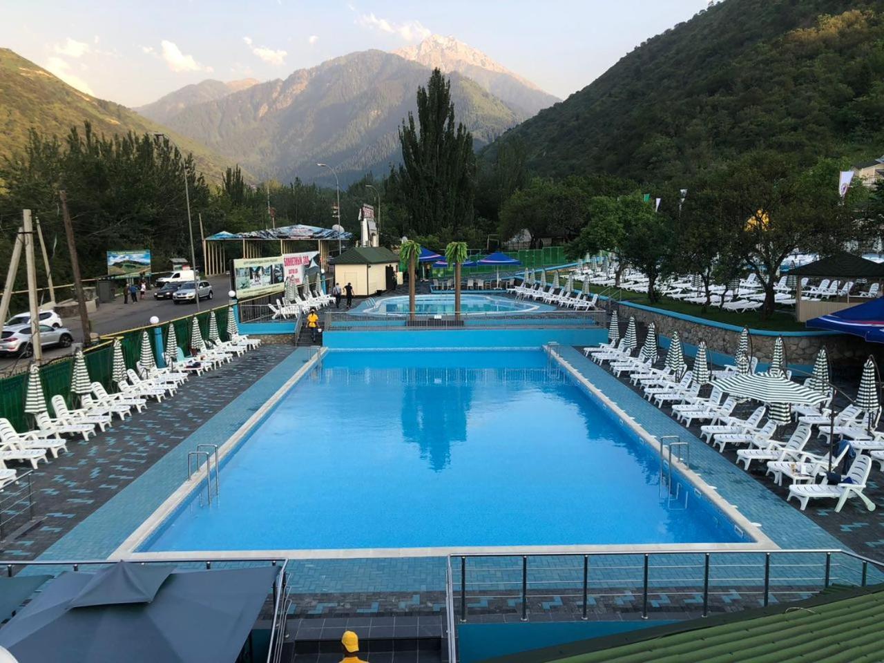 Sunkar Hotel الماتي المظهر الخارجي الصورة