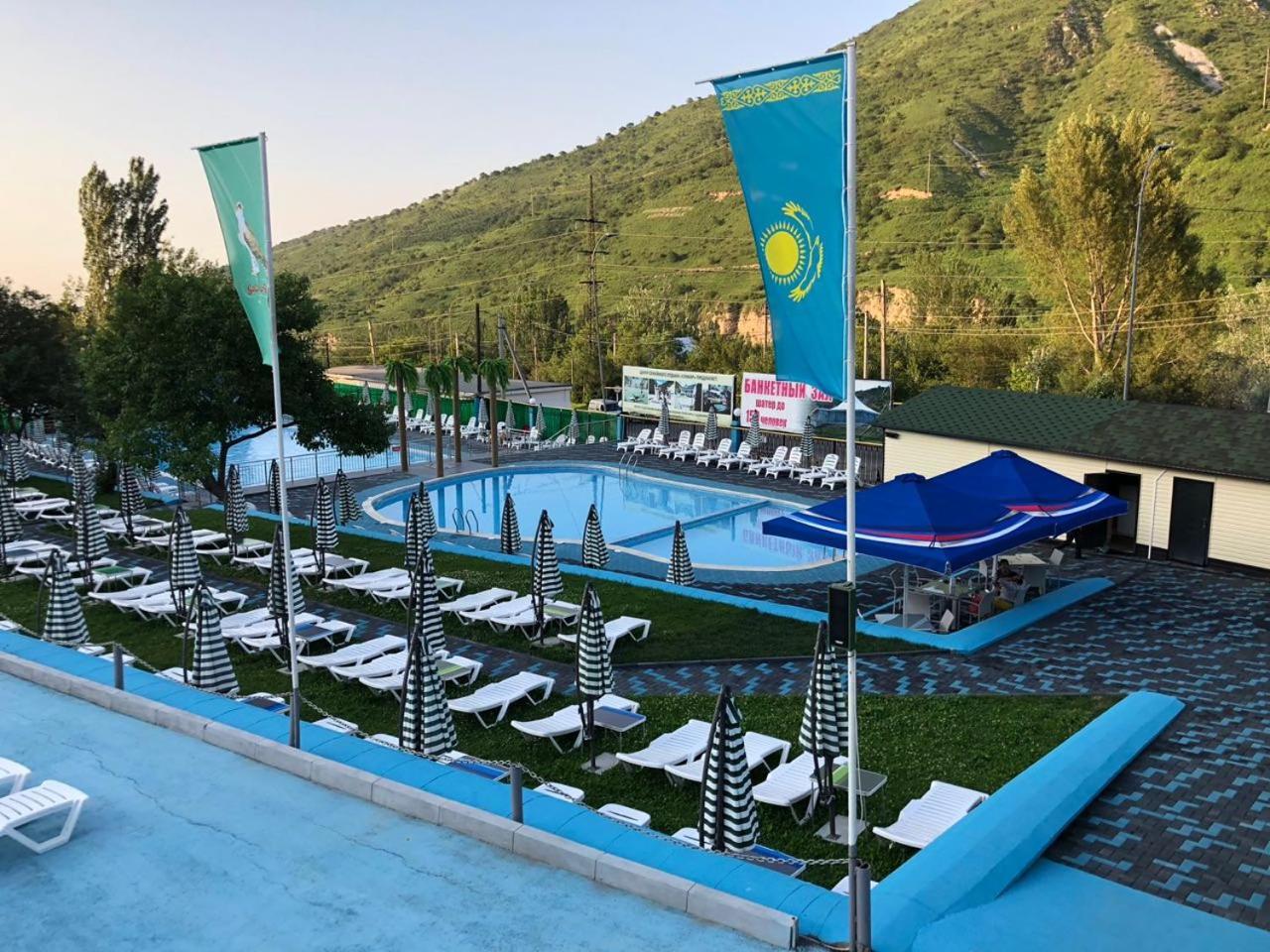 Sunkar Hotel الماتي المظهر الخارجي الصورة